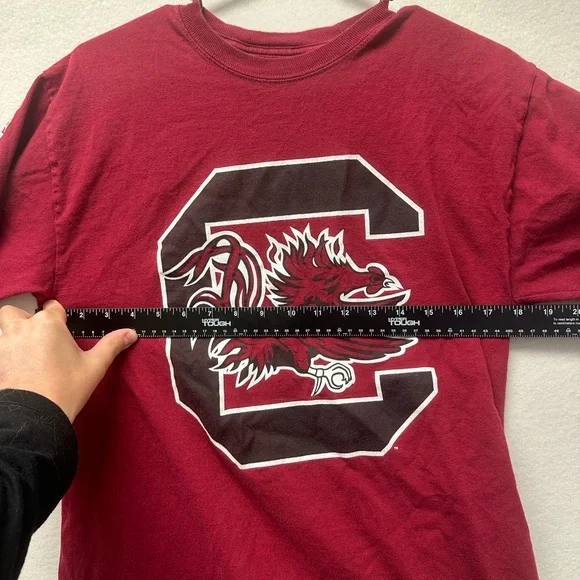 USC University of South Carolina Gamecocks Champion Burgundy T-Shirt Men’s M - Picture 10 of 13